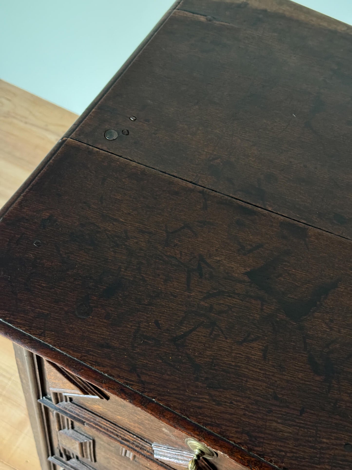Jacobean oak chest of drawers