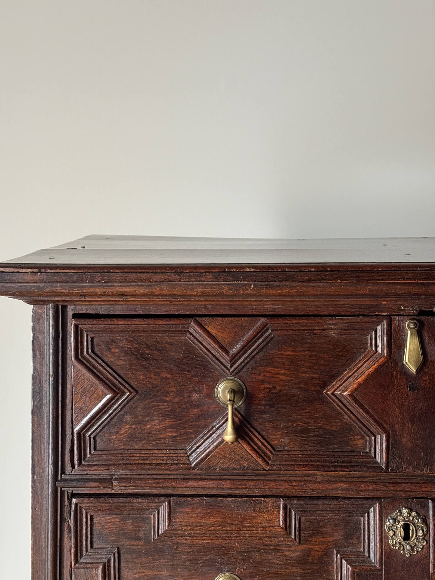 Jacobean oak chest of drawers