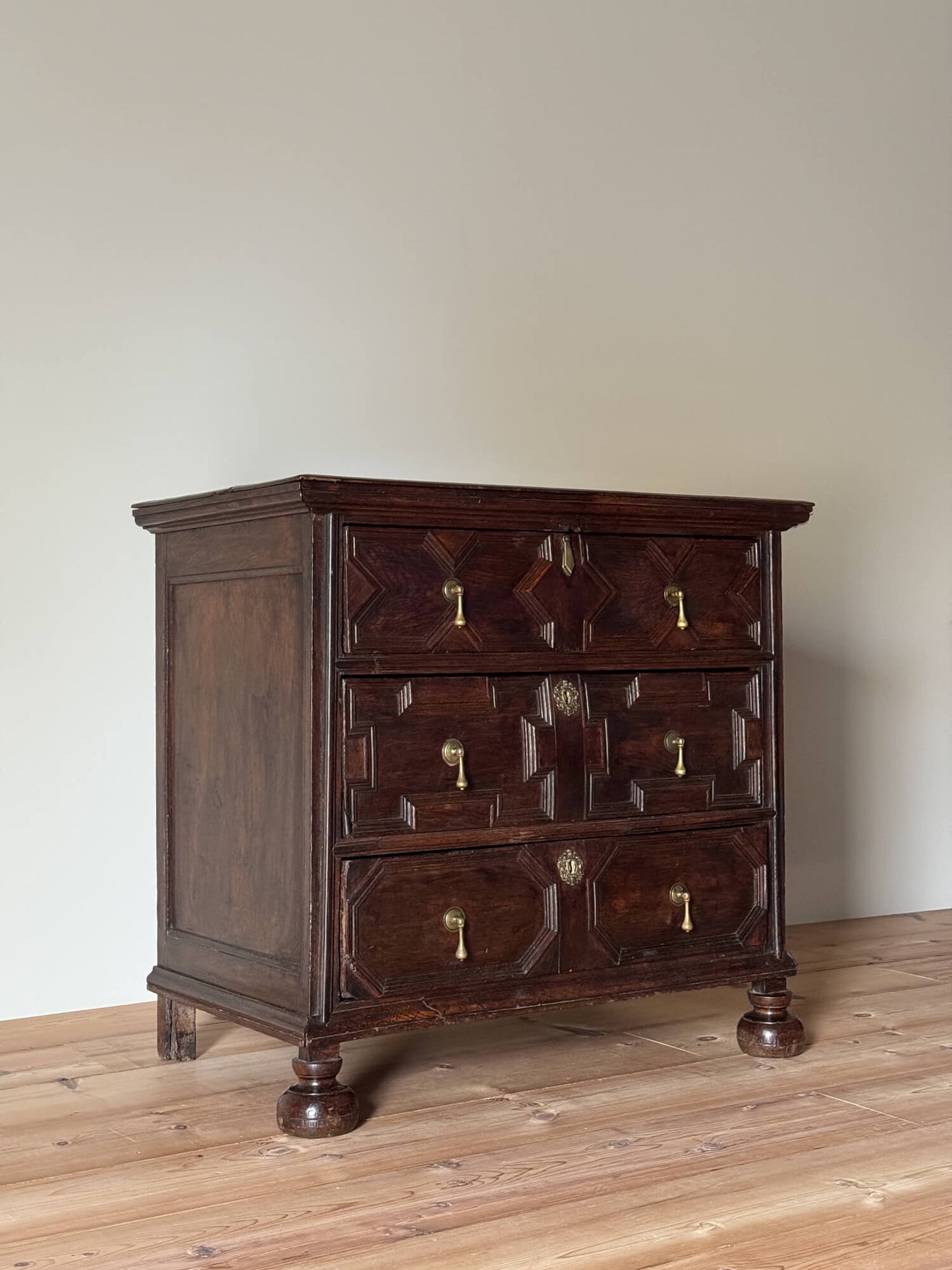 Jacobean oak chest of drawers