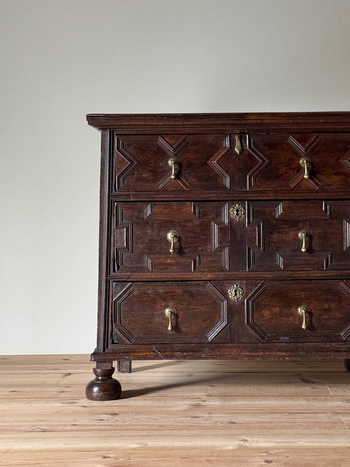Jacobean oak chest of drawers