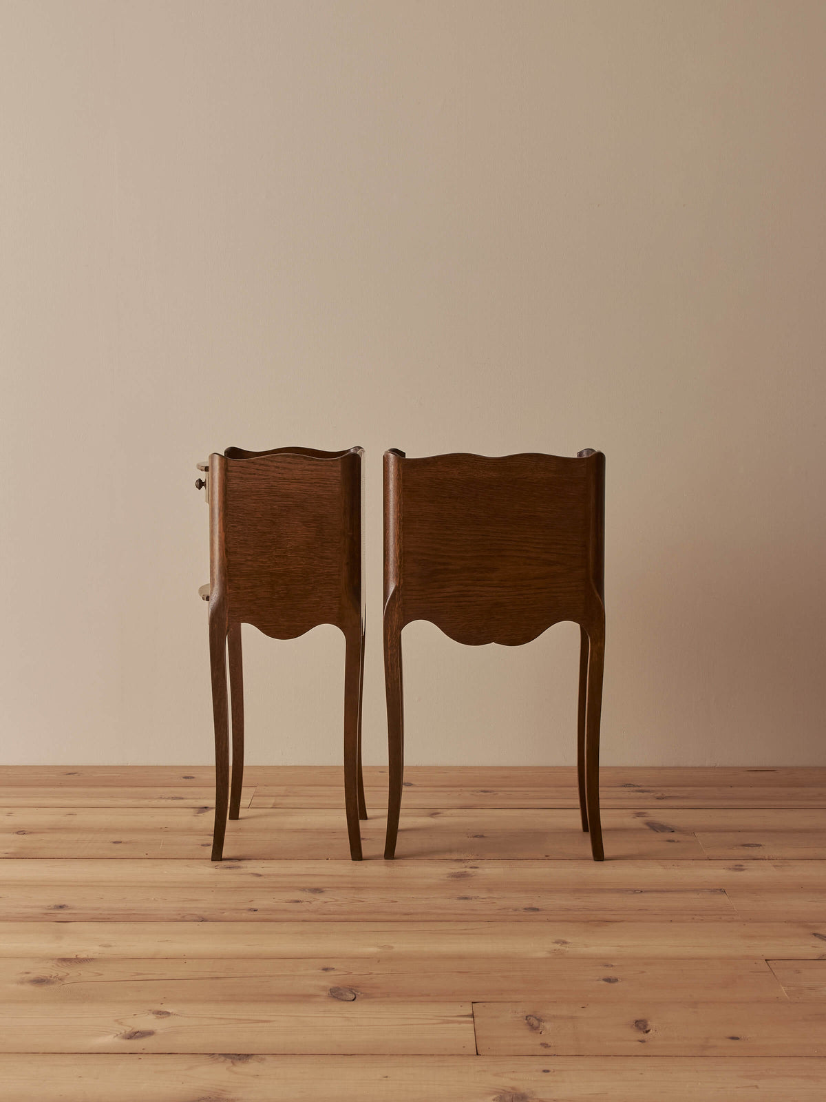 Pair of French vintage oak bedside tables with single drawer
