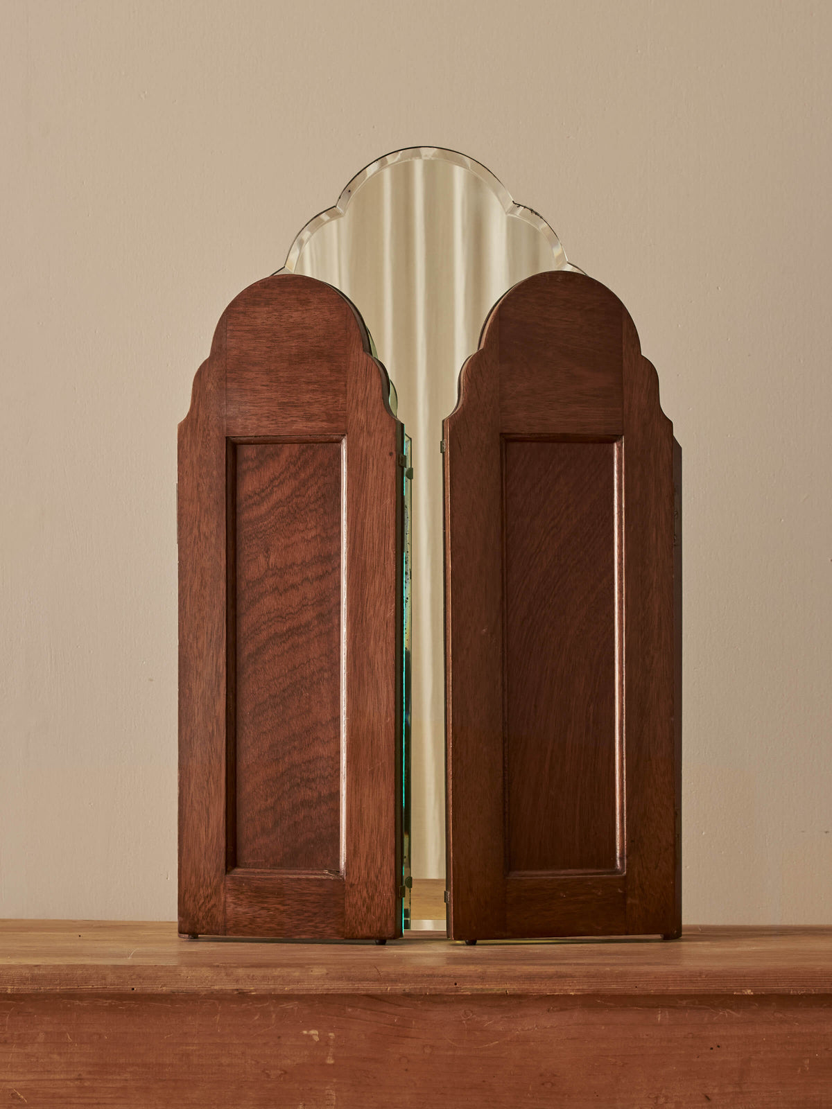 Art Deco scalloped triptych dressing mirror
