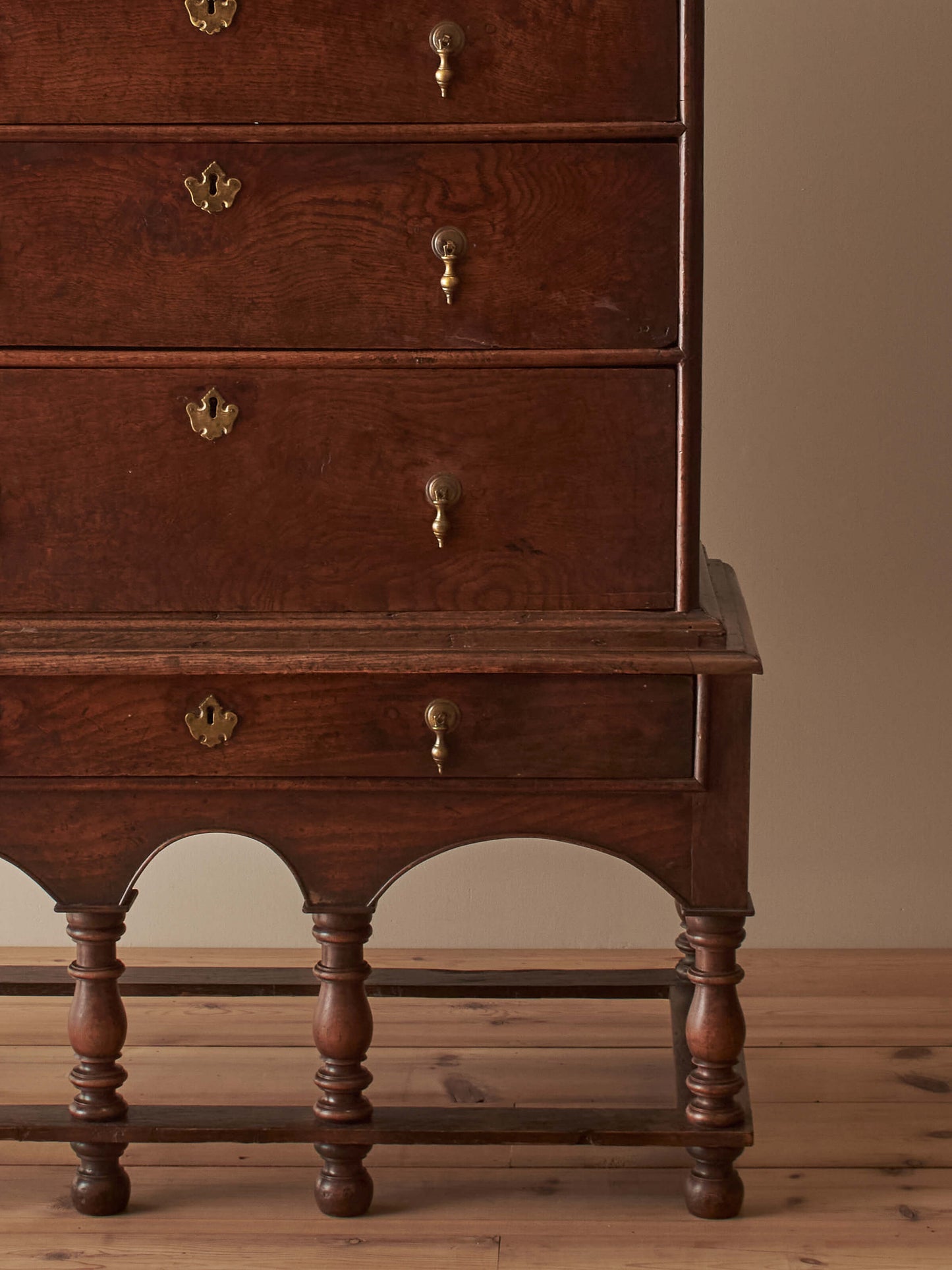 18th century Georgian oak chest on stand