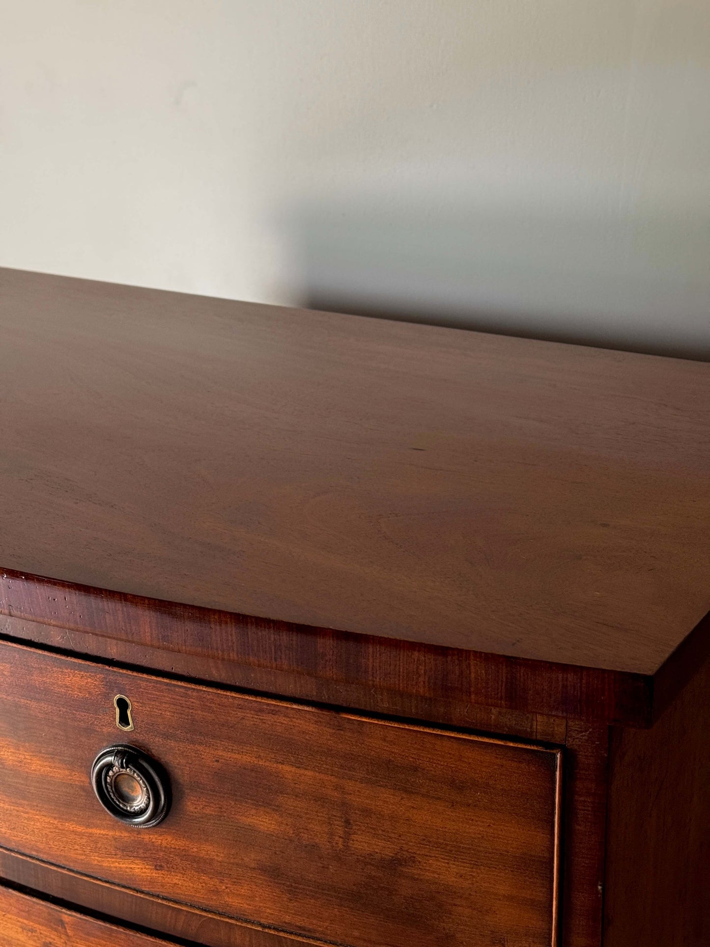 Victorian mahogany bow-fronted chest of drawers