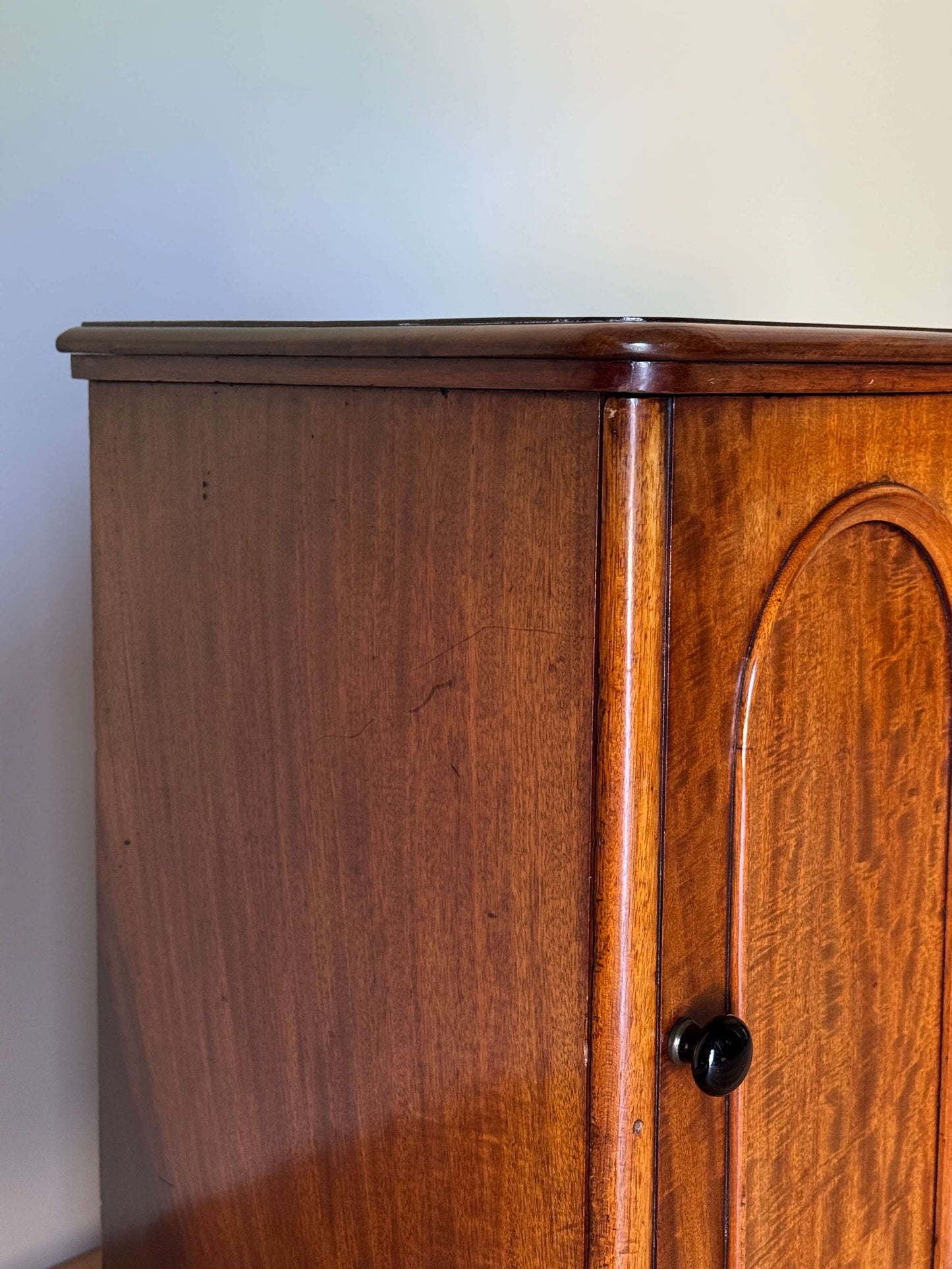 Victorian mahogany bedside cabinet