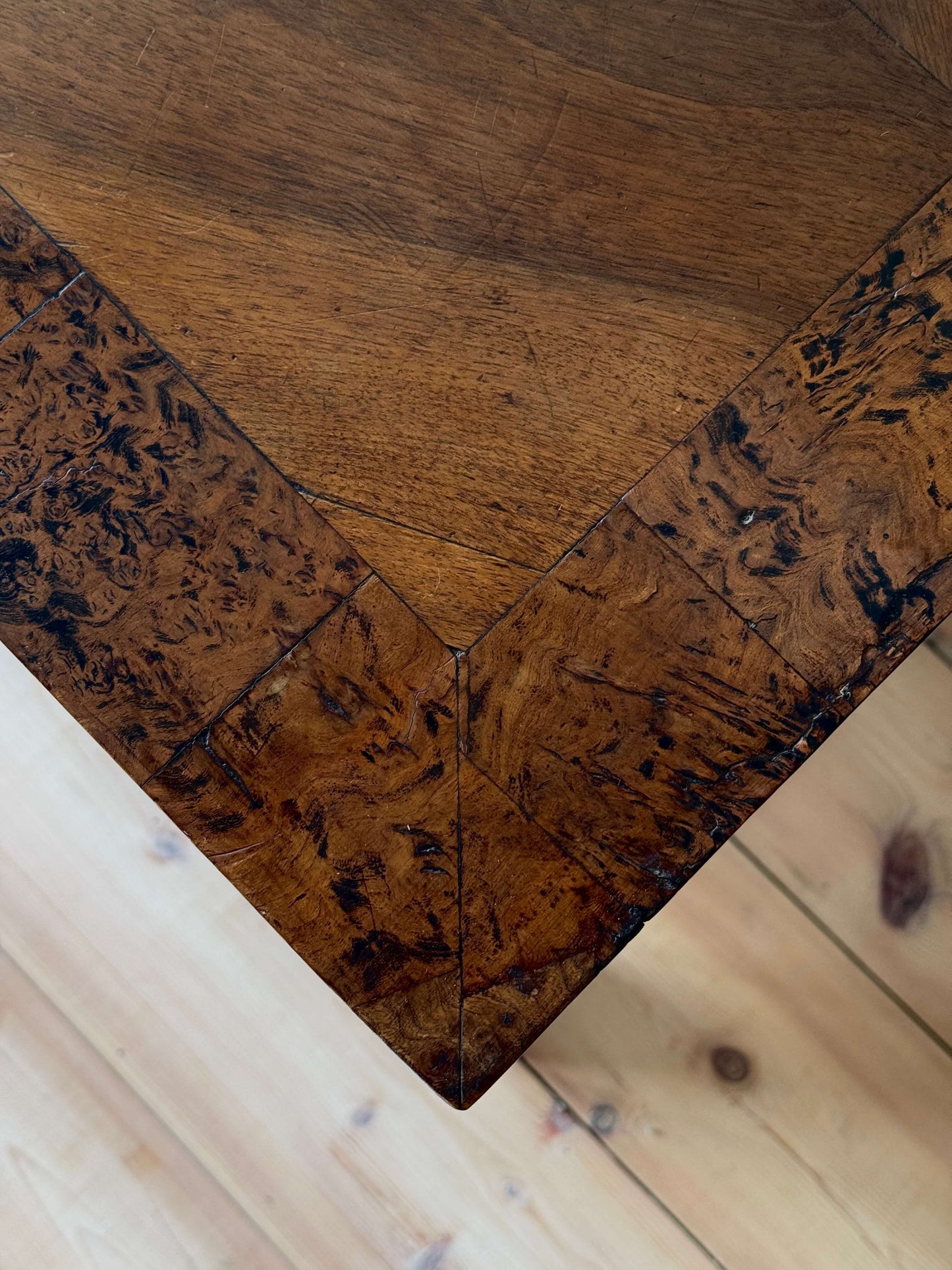 George II walnut and elm crossbanded chest of drawers