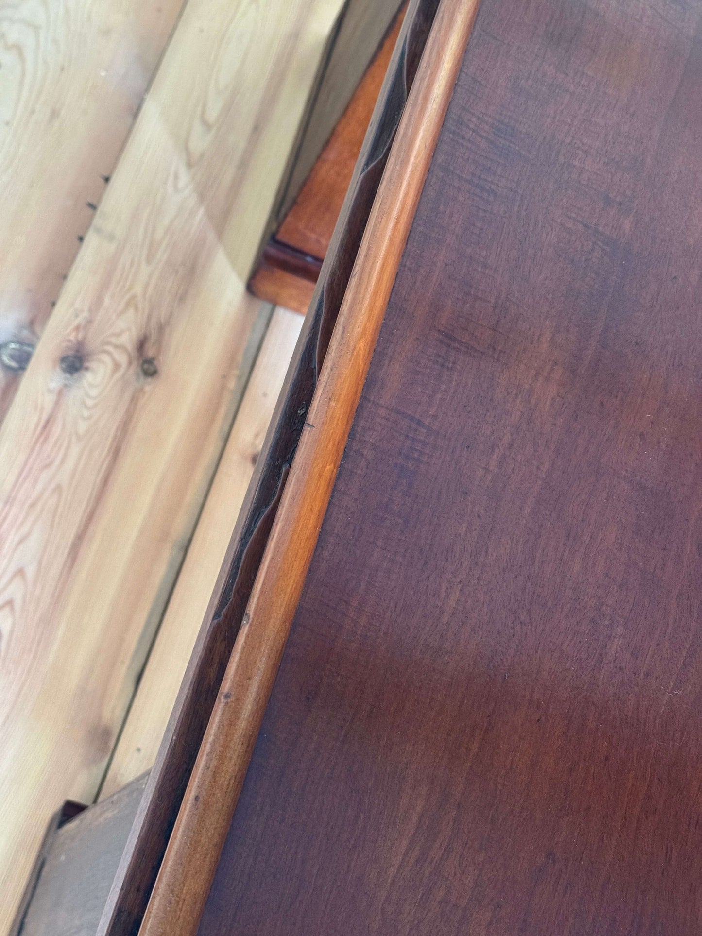 Regency mahogany fiddleback twin pedestal desk