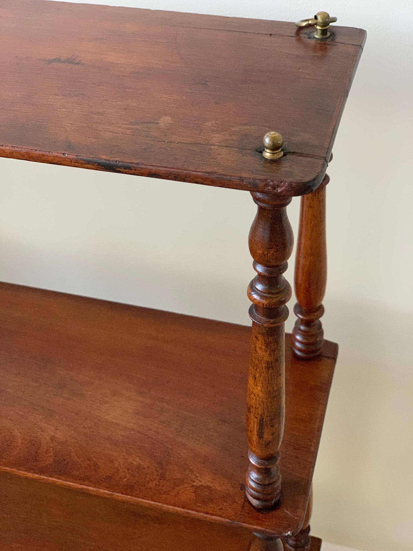 French mahogany wall-hung shelving unit