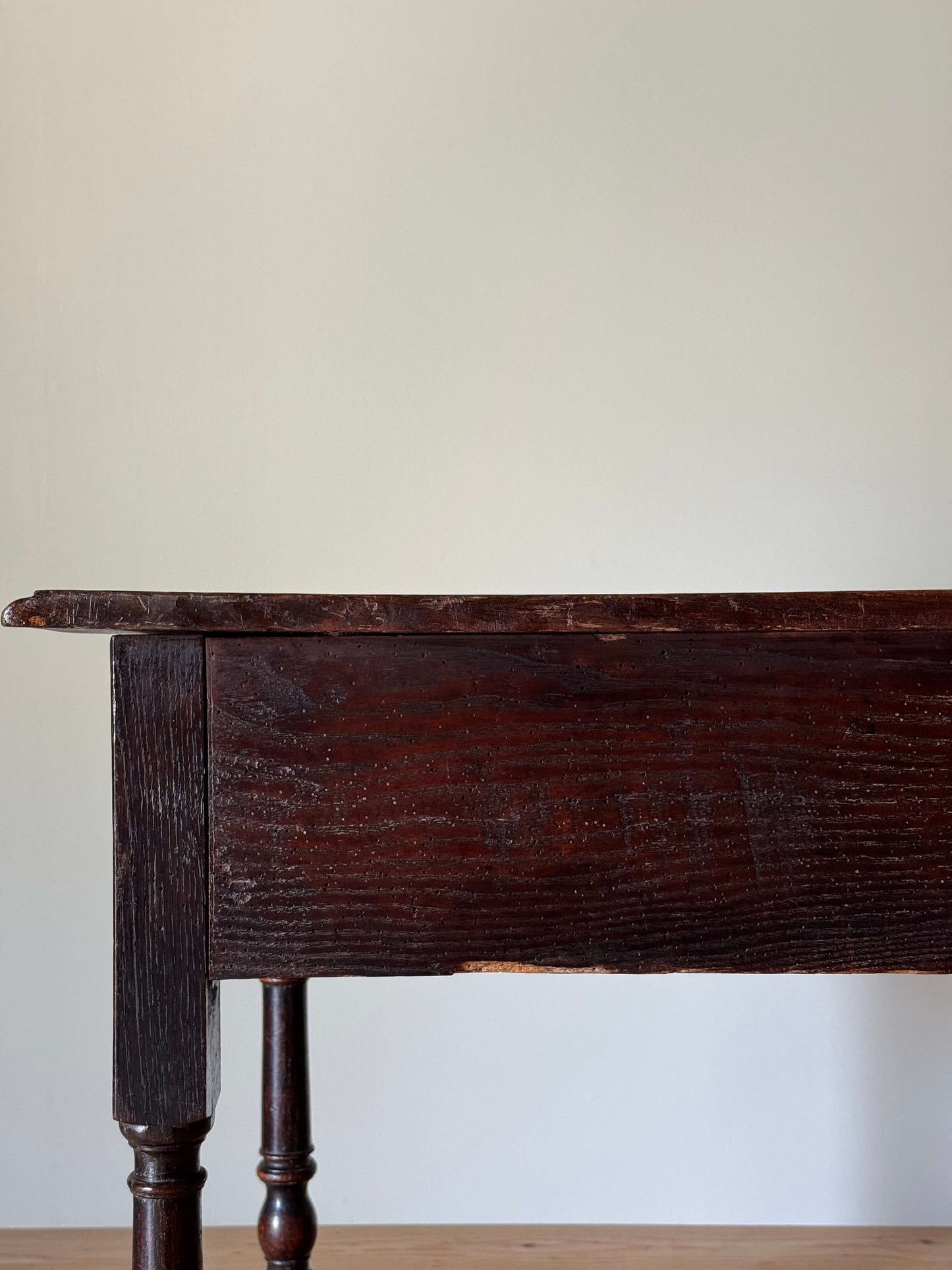 Early Georgian console table with drawer