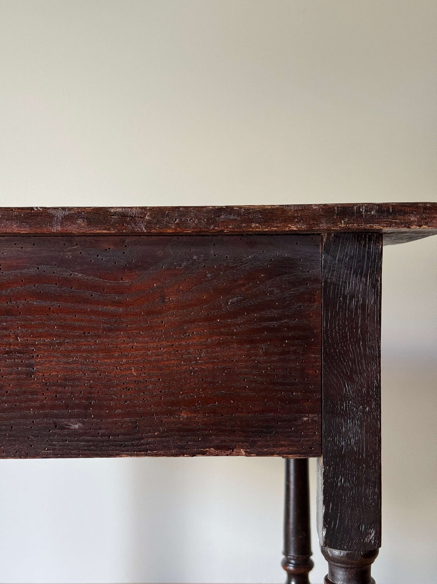 Early Georgian console table with drawer