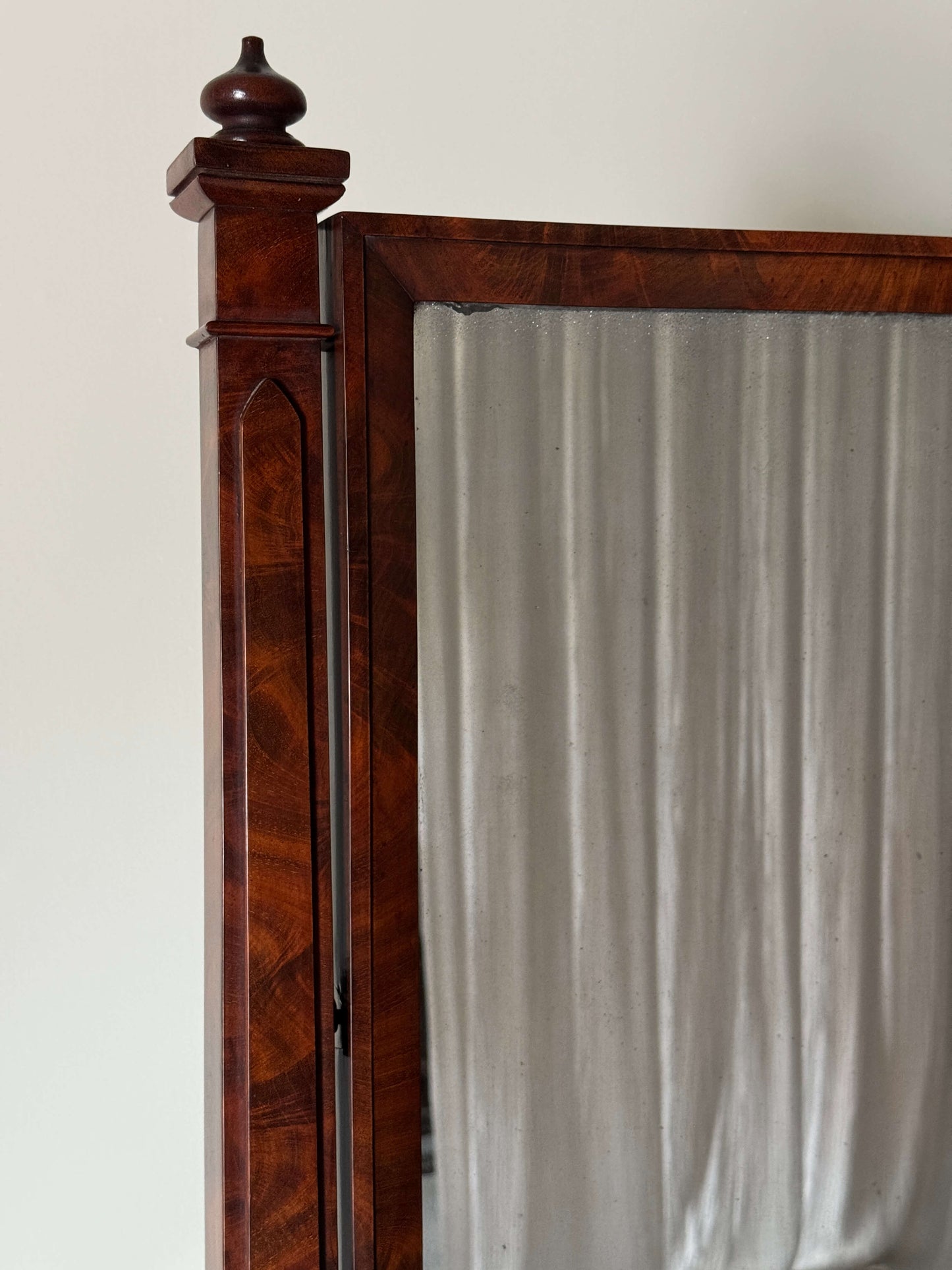 Large Victorian flame mahogany dressing mirror