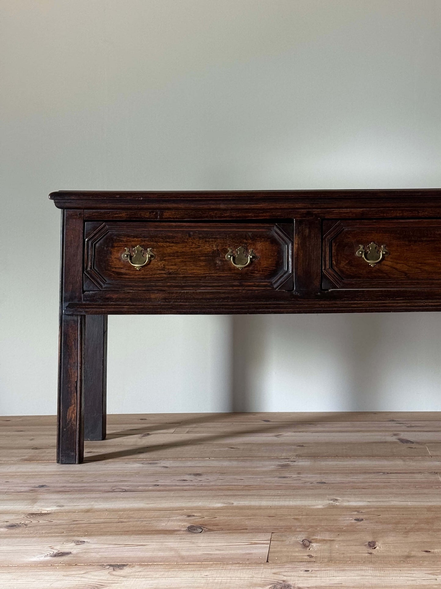 George I oak dresser base