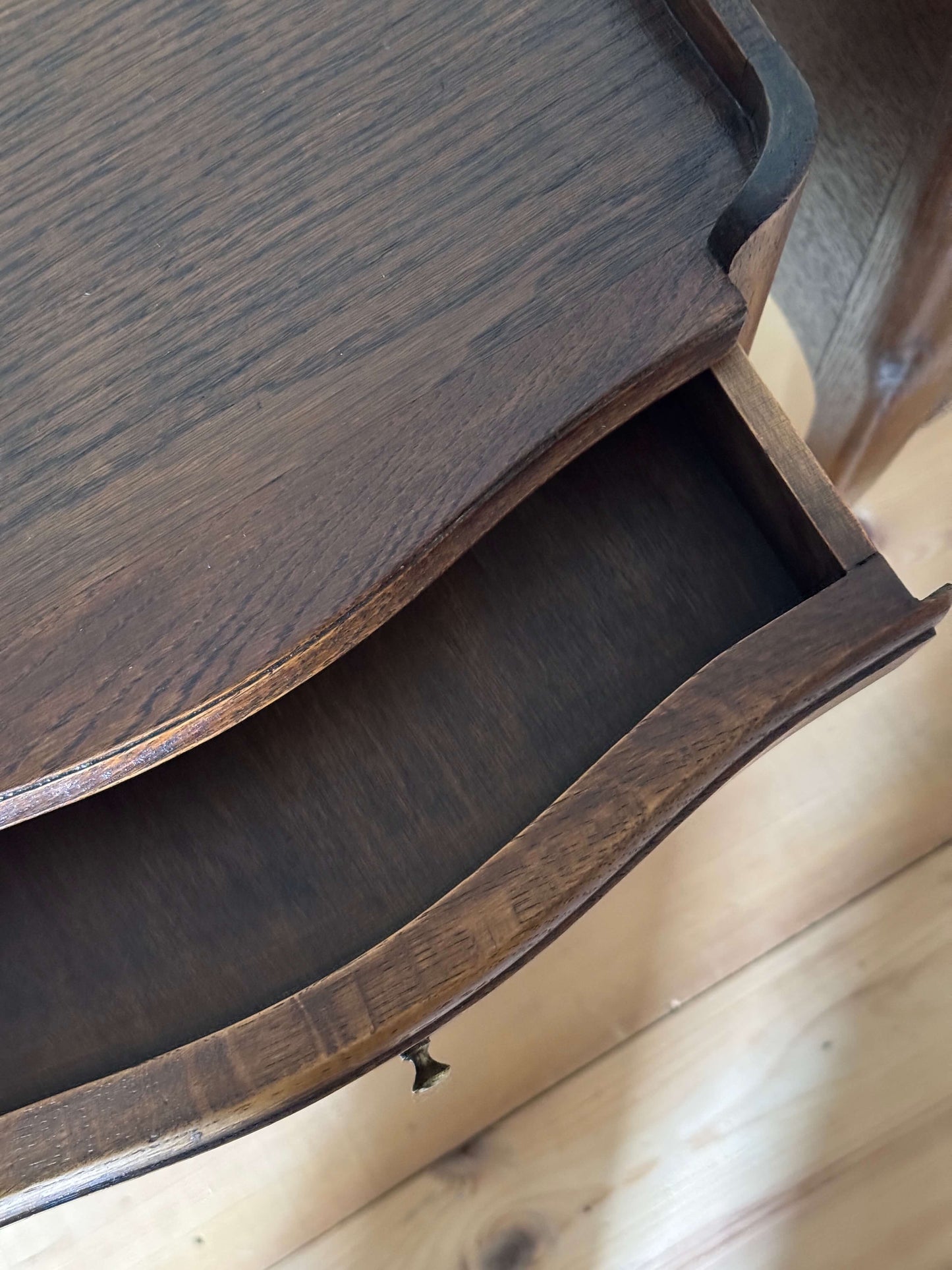 Pair of French mid-century bedside tables with single drawer