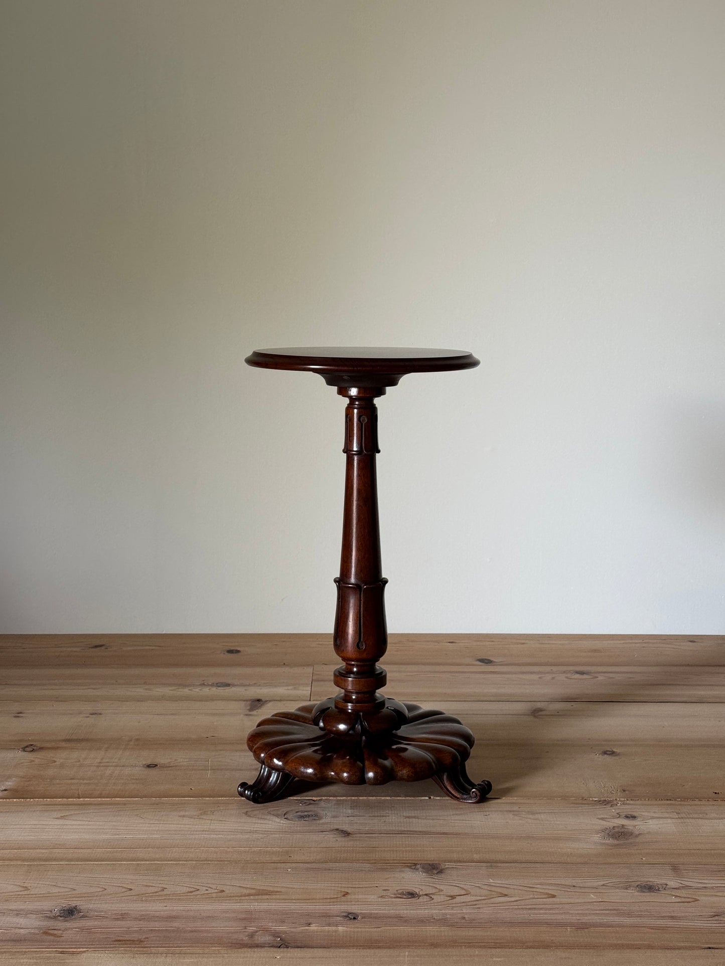 Antique Victorian rosewood occasional table