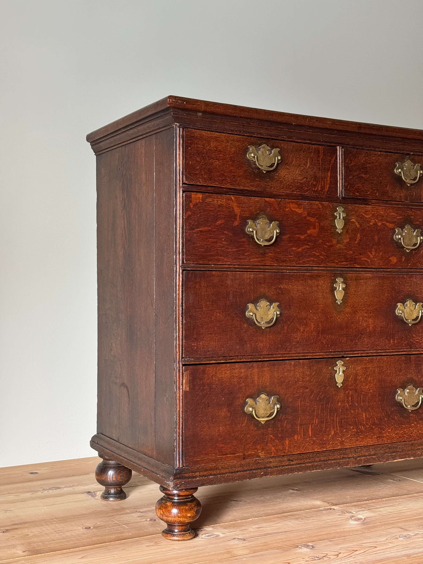 Georgian chest of drawers on bun feet