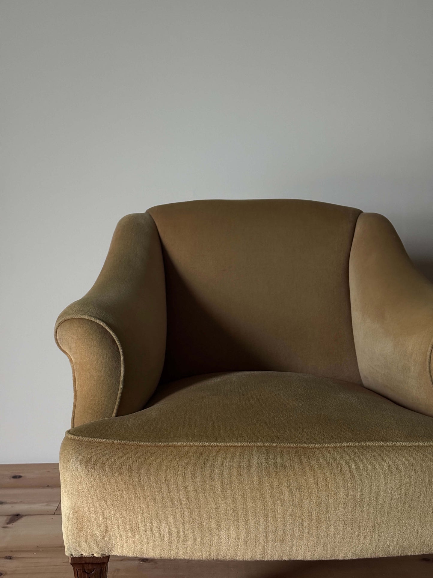 Pair of Edwardian armchairs on castors