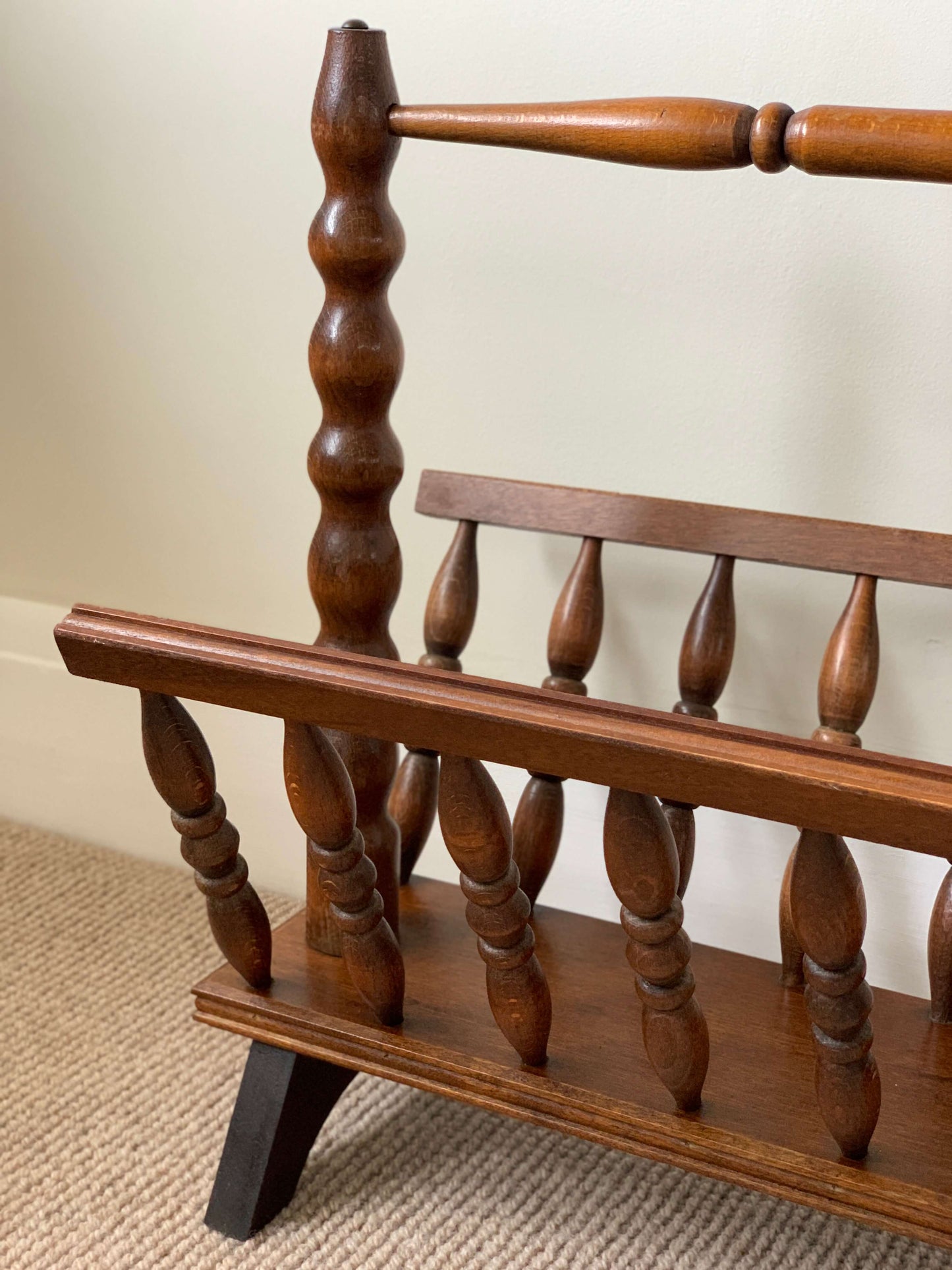 French vintage bobbin magazine rack