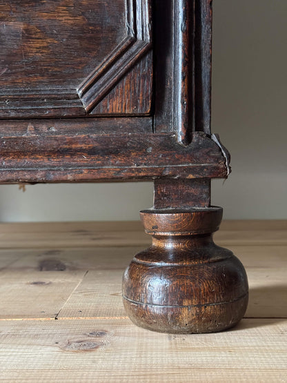Jacobean oak chest of drawers