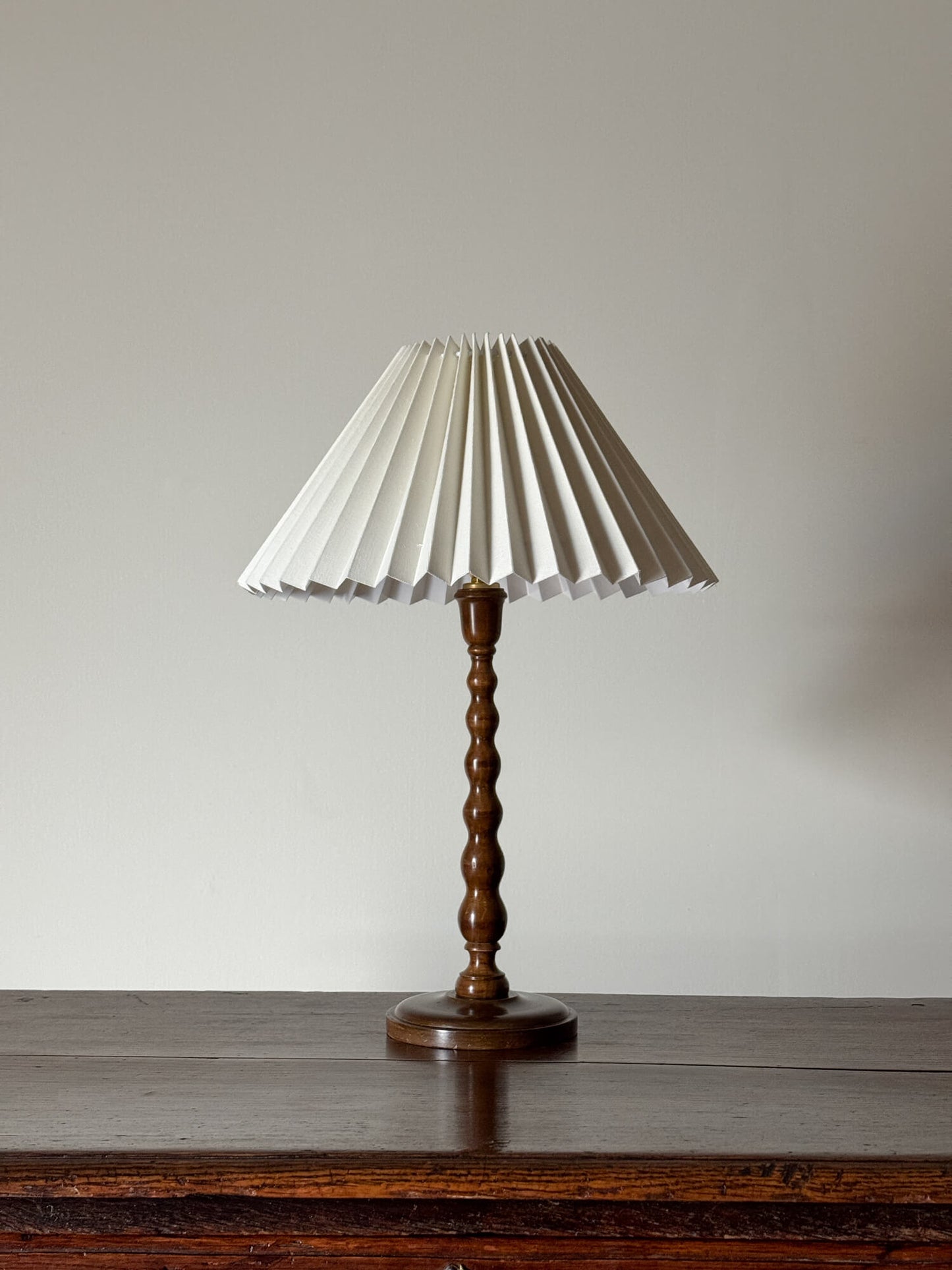 Vintage wooden bobbin table lamp