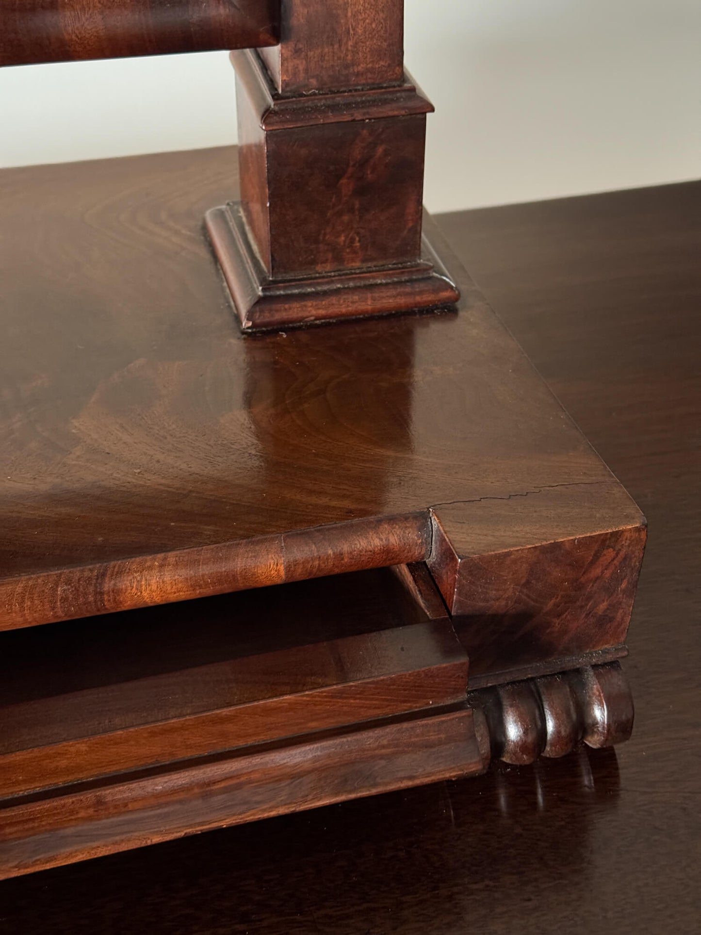 Antique Victorian mahogany table mirror with drawer