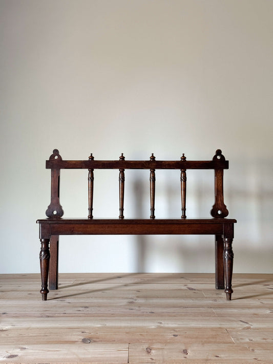 Victorian oak bench settle