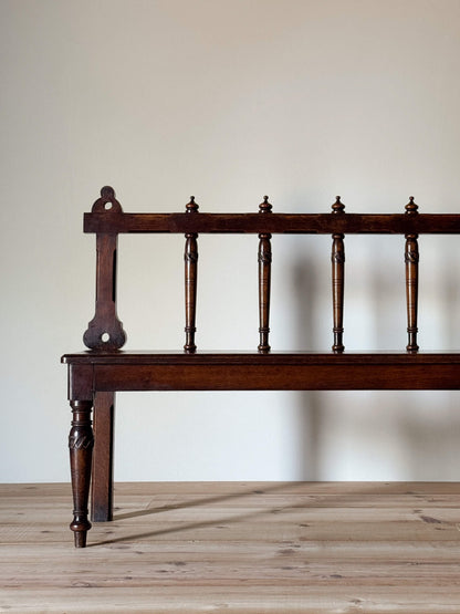 Victorian oak bench settle