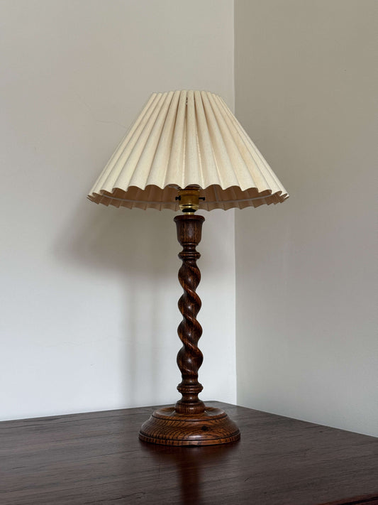 Vintage oak barley twist table lamp