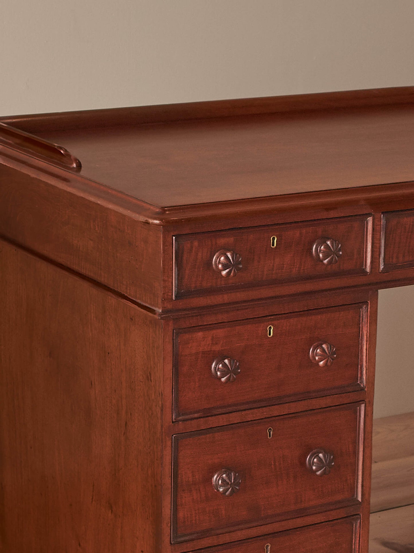 Regency mahogany fiddleback twin pedestal desk