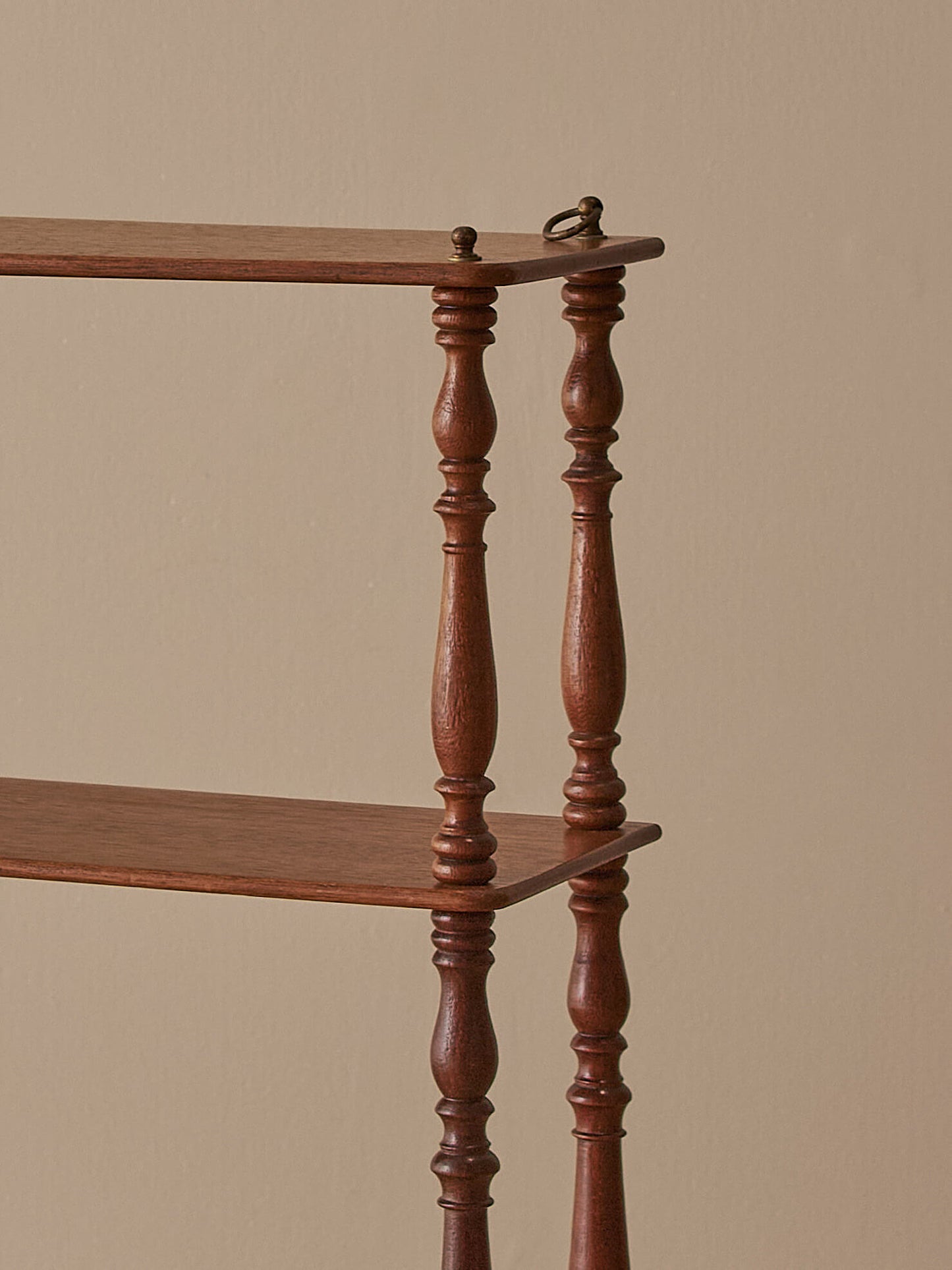 French mahogany wall-hanging shelf