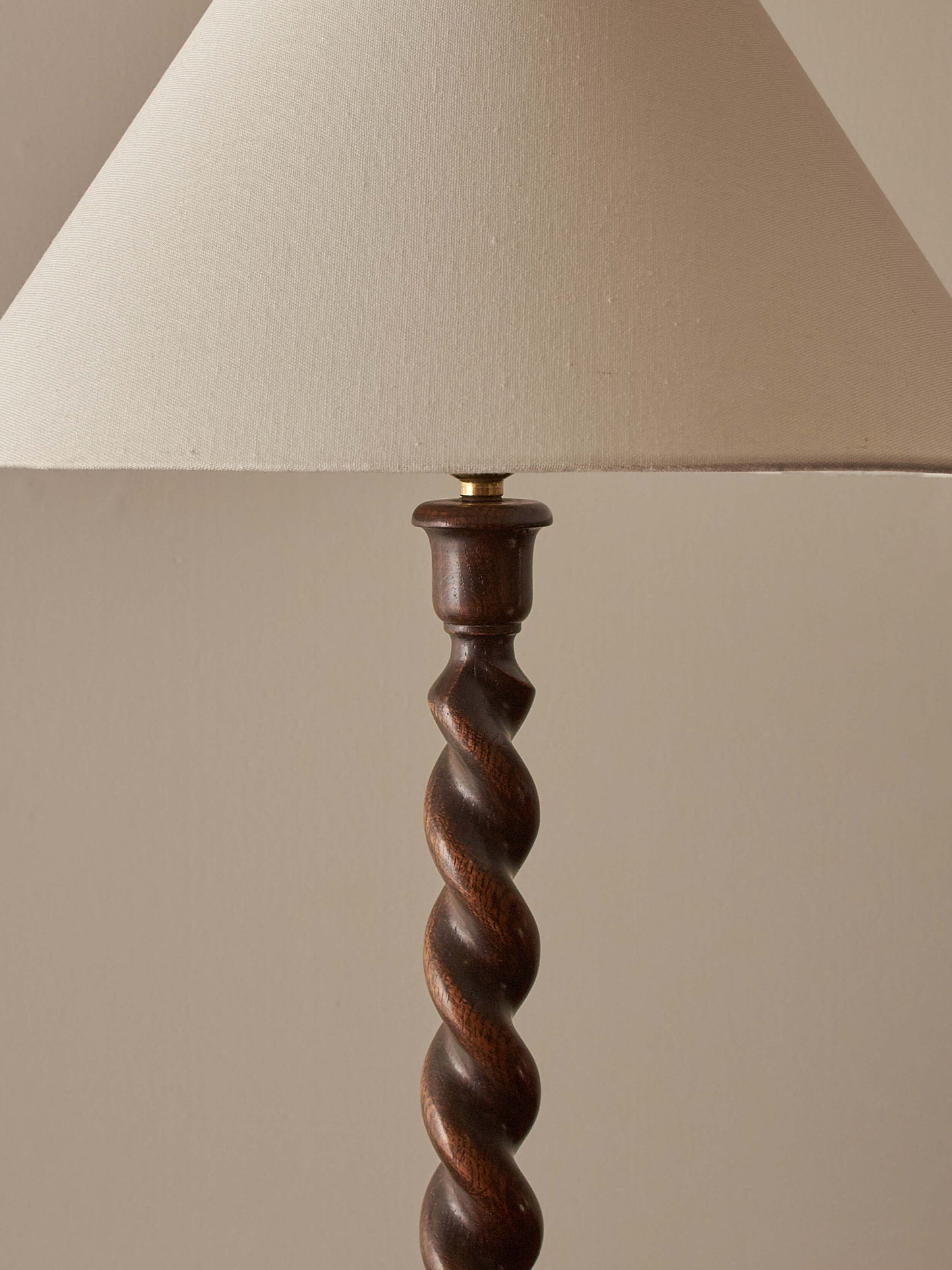 Vintage oak barley twist table lamp