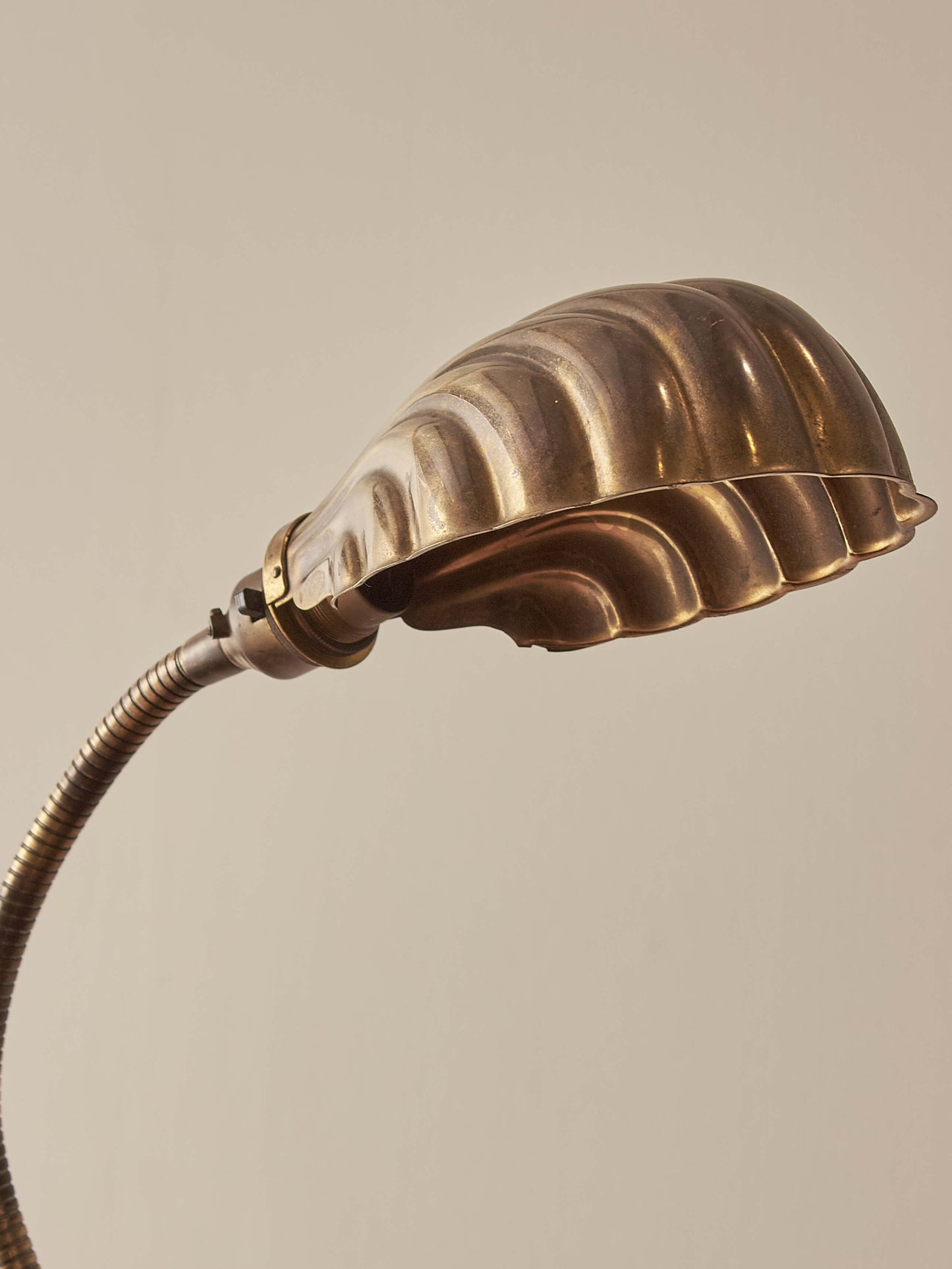 Art Deco brass clam table lamp