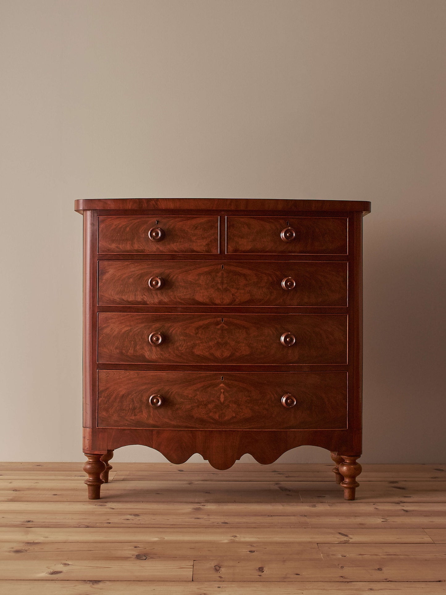 Antique Victorian mahogany bow-fronted chest of drawers