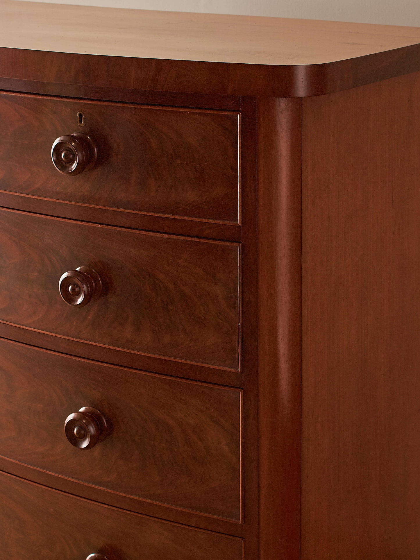 Antique Victorian mahogany bow-fronted chest of drawers