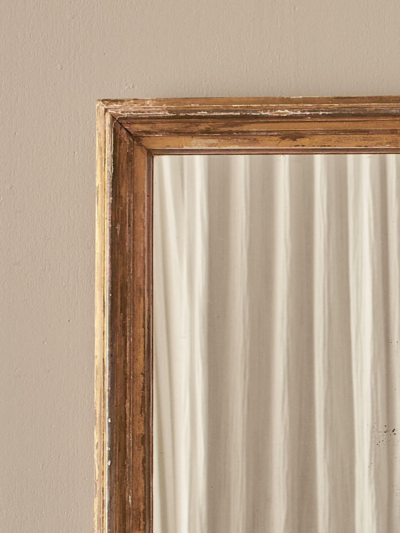 Small antique gilt mirror