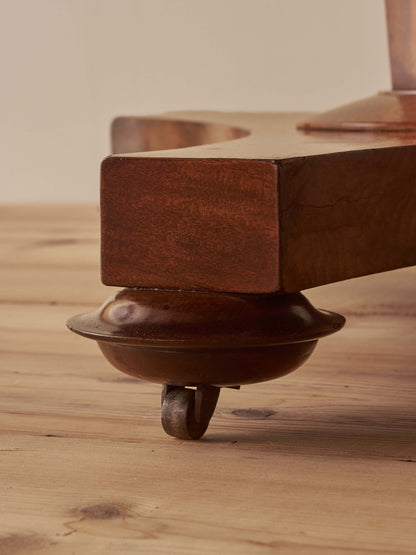 Victorian mahogany centre table