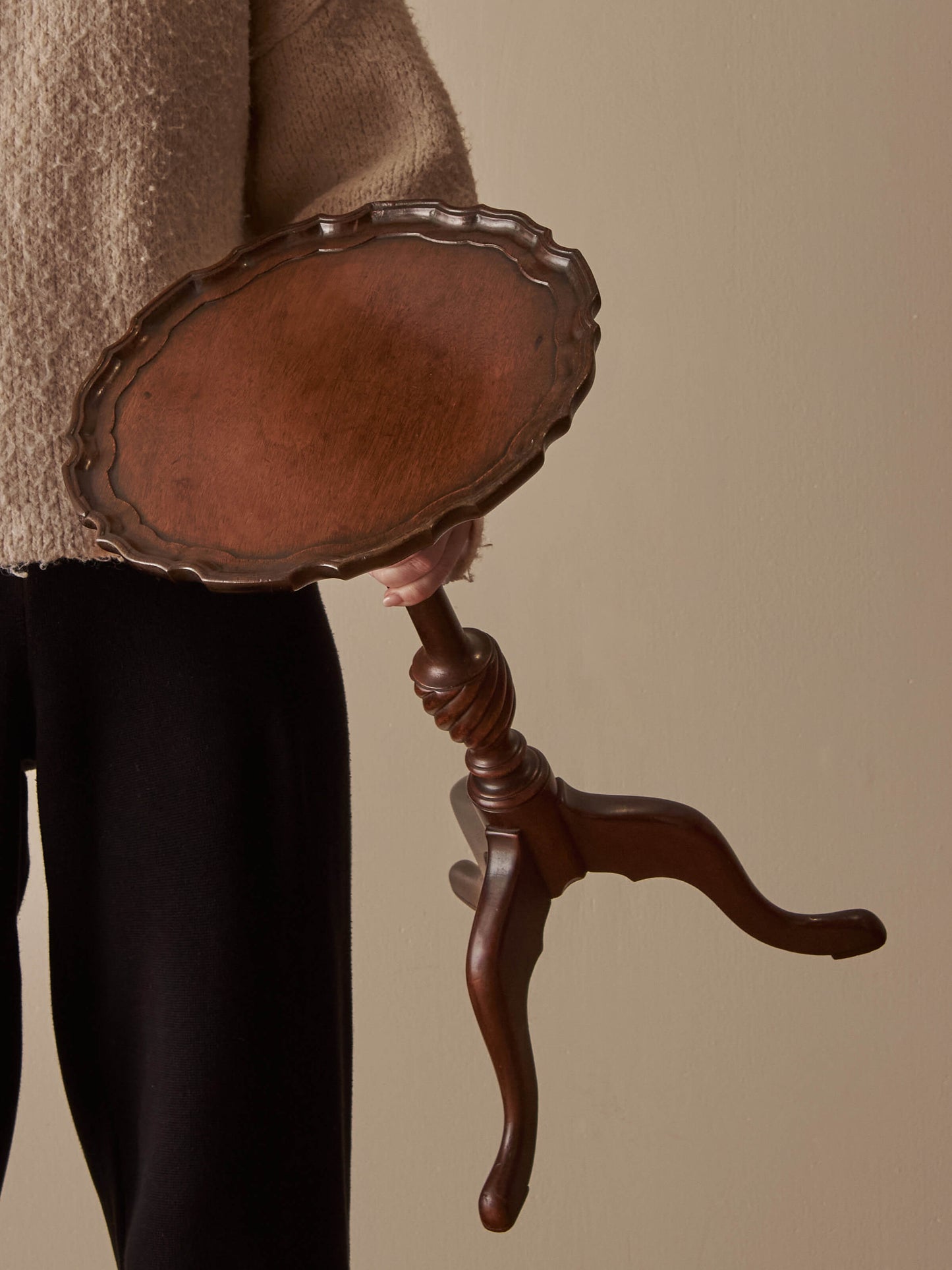 Vintage beech scalloped side table