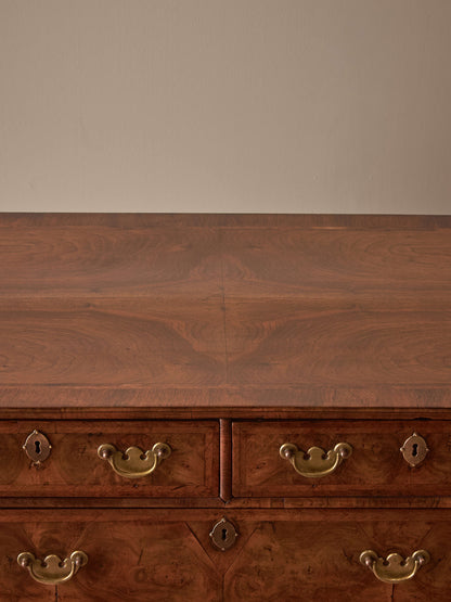 George I figured walnut chest of drawers