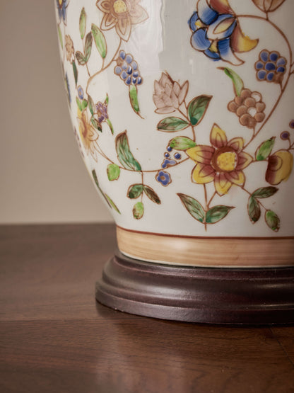 Vintage floral ceramic table lamp