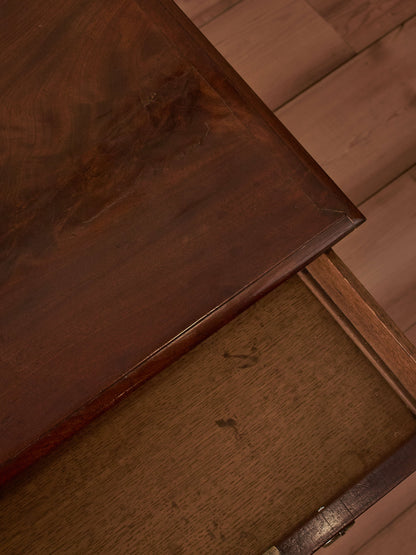Antique Victorian mahogany dressing table