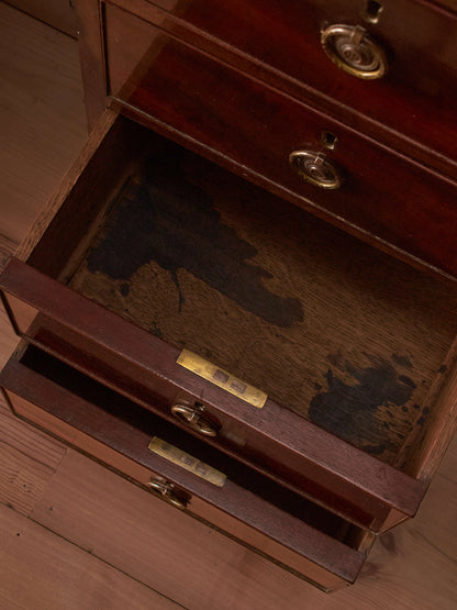 Antique Victorian mahogany dressing table