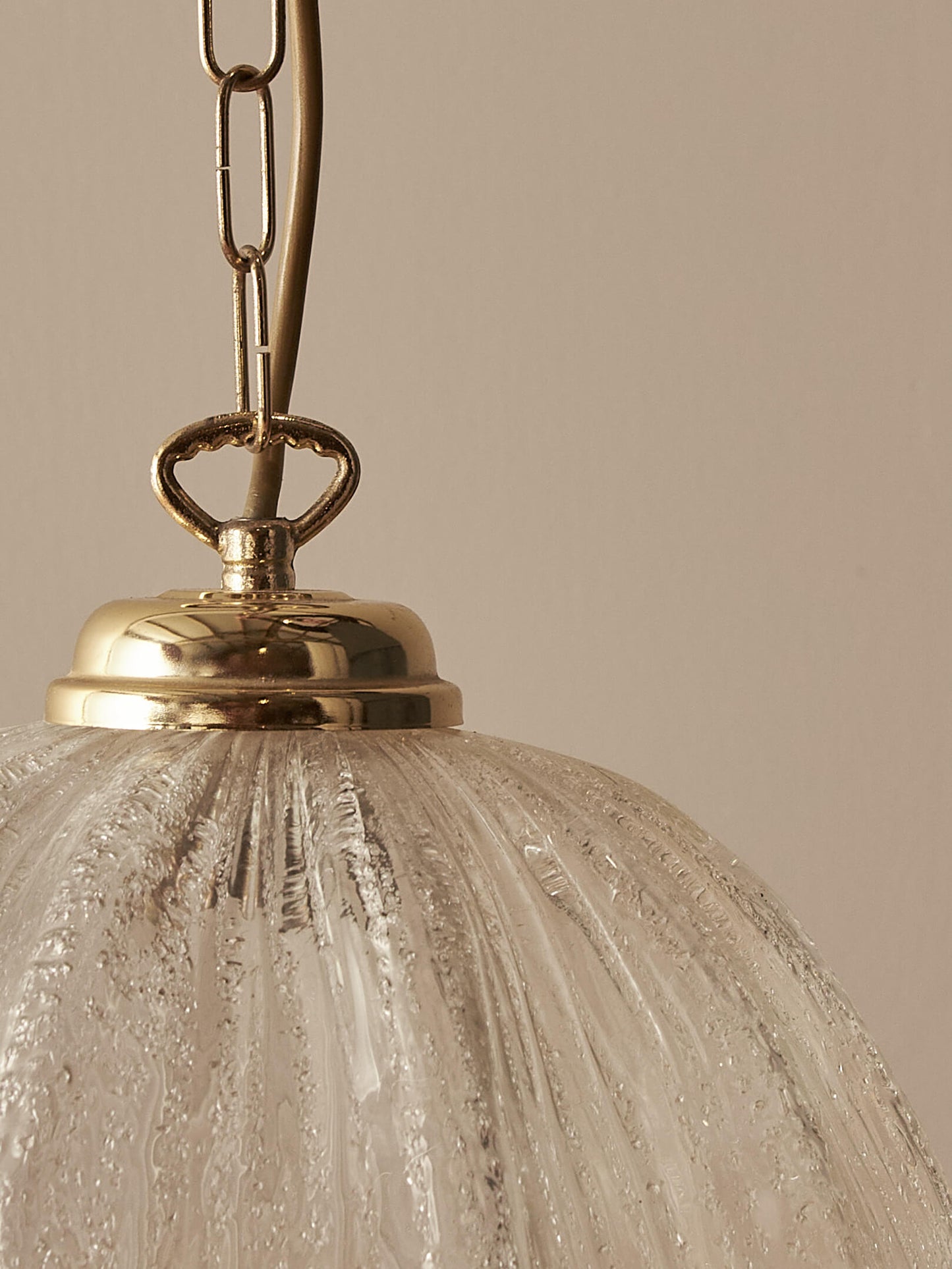 Vintage Italian Murano fluted glass pendant