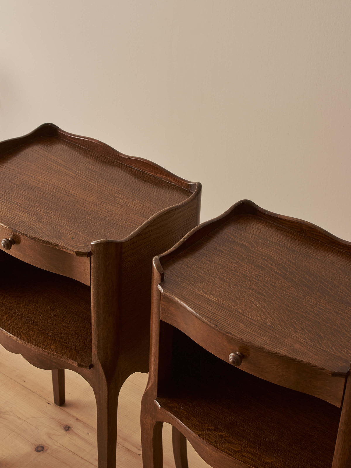 Pair of French vintage oak bedside tables with single drawer