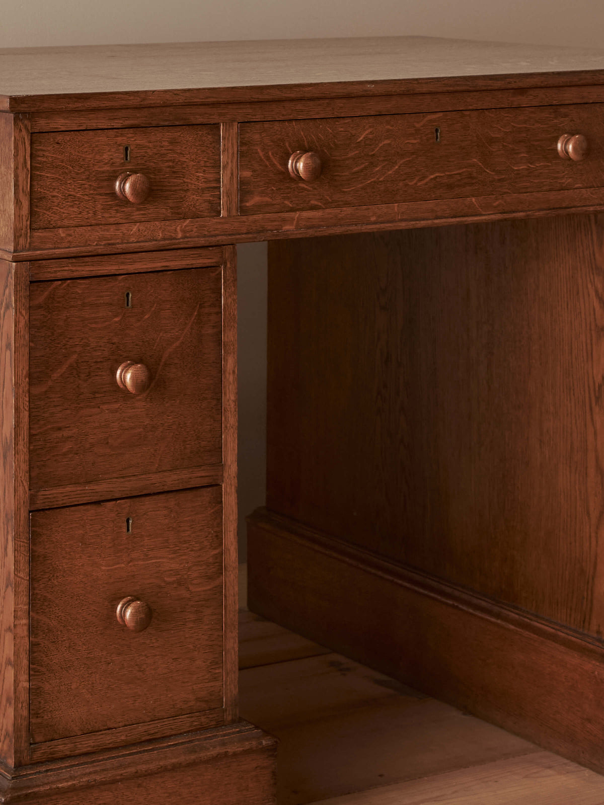 Late Victorian antique oak pedestal desk