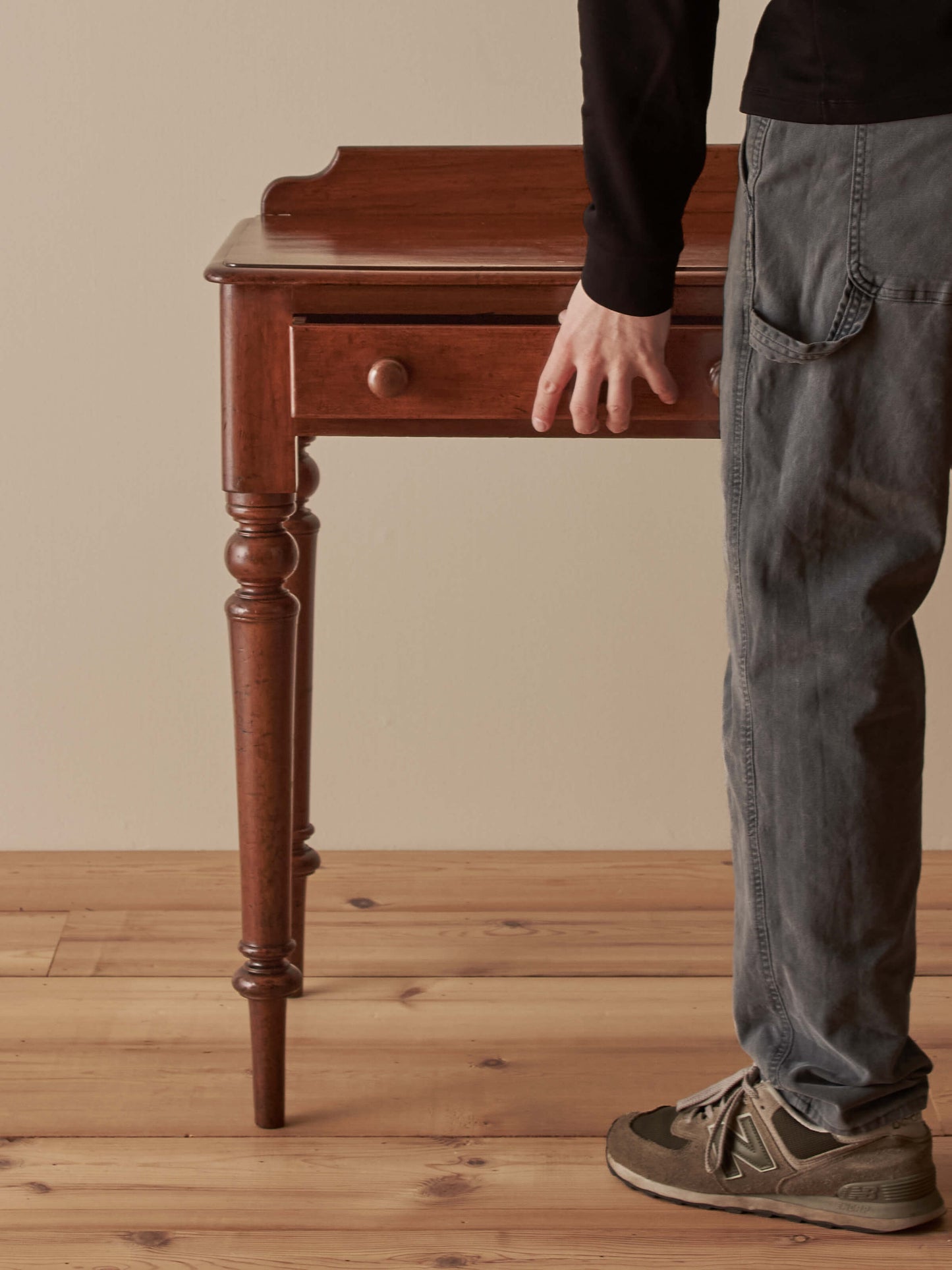 Victorian mahogany writing desk