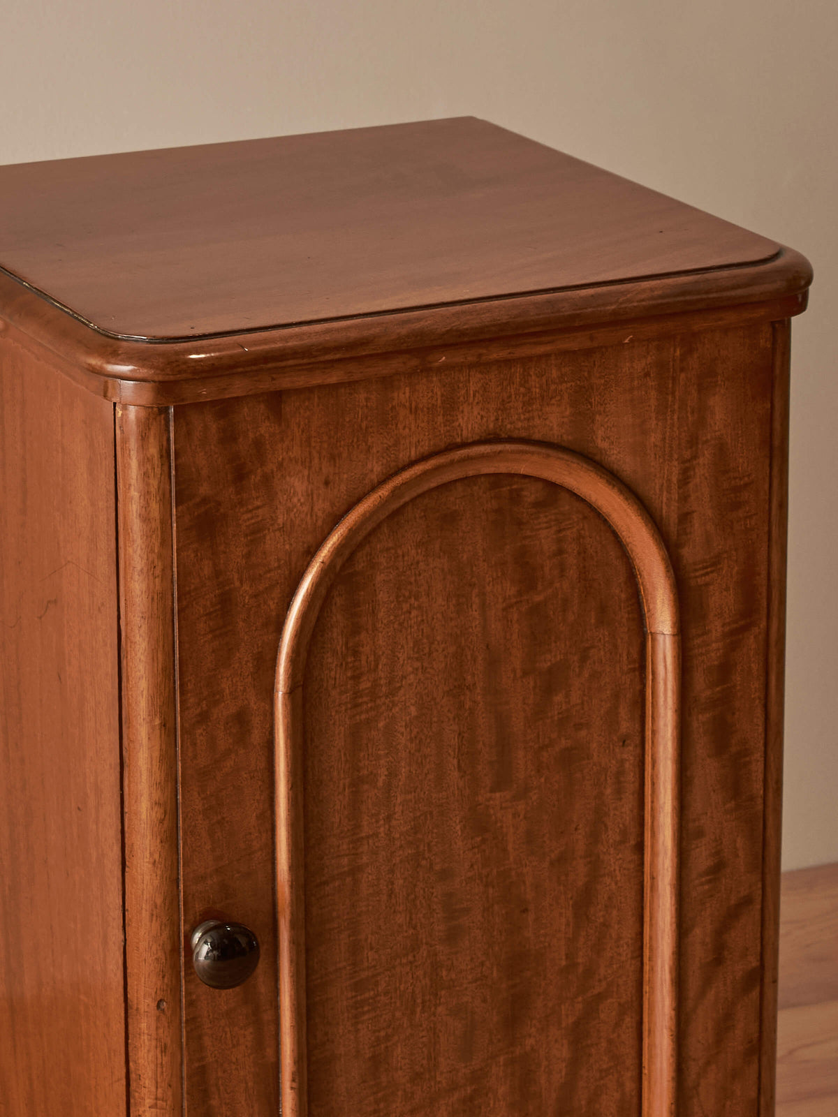 Victorian mahogany bedside cabinet