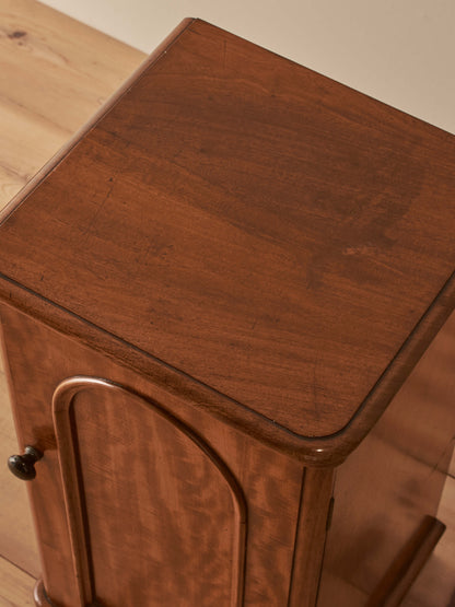 Victorian mahogany bedside cabinet