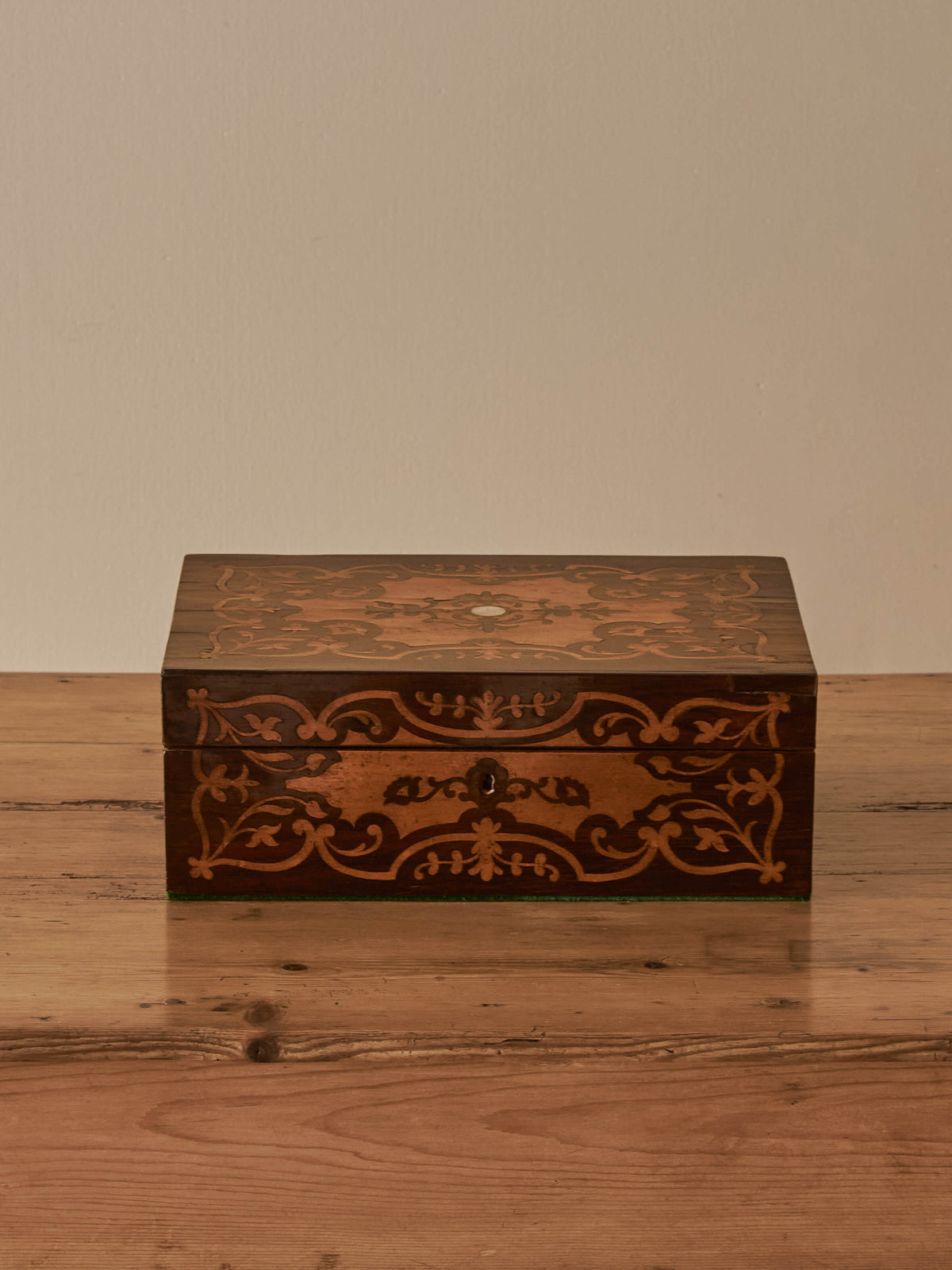 Early Victorian rosewood marquetry box