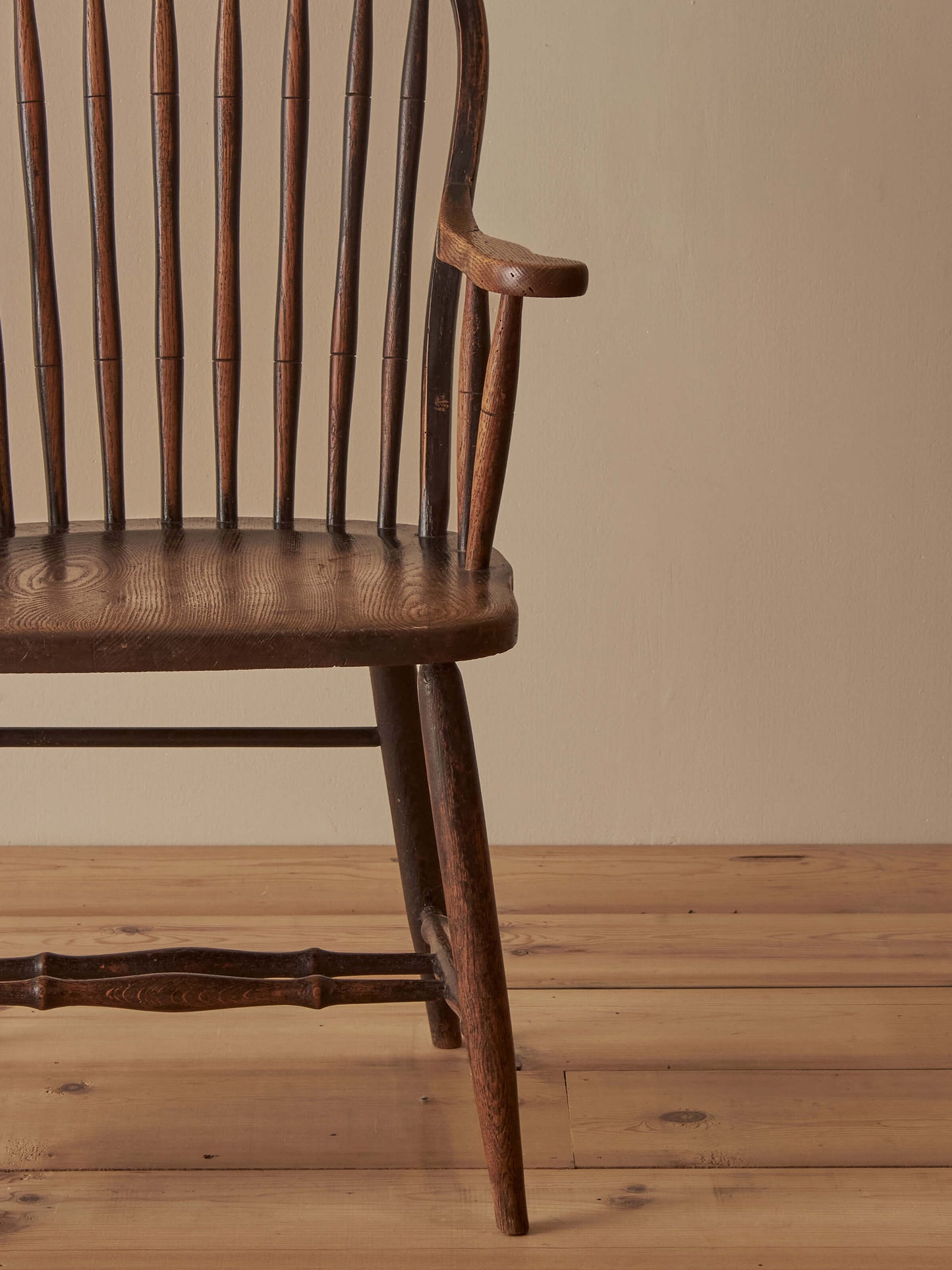 Victorian elm hoop-back chair