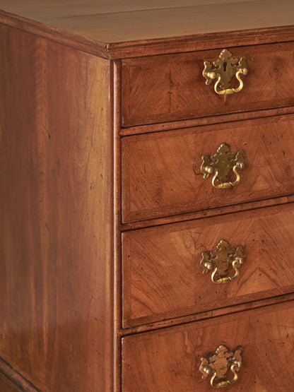 George II walnut crossbanded chest of drawers