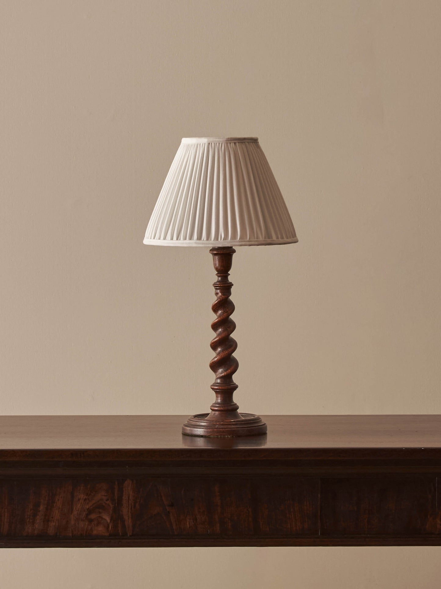 Vintage oak barley twist table lamp